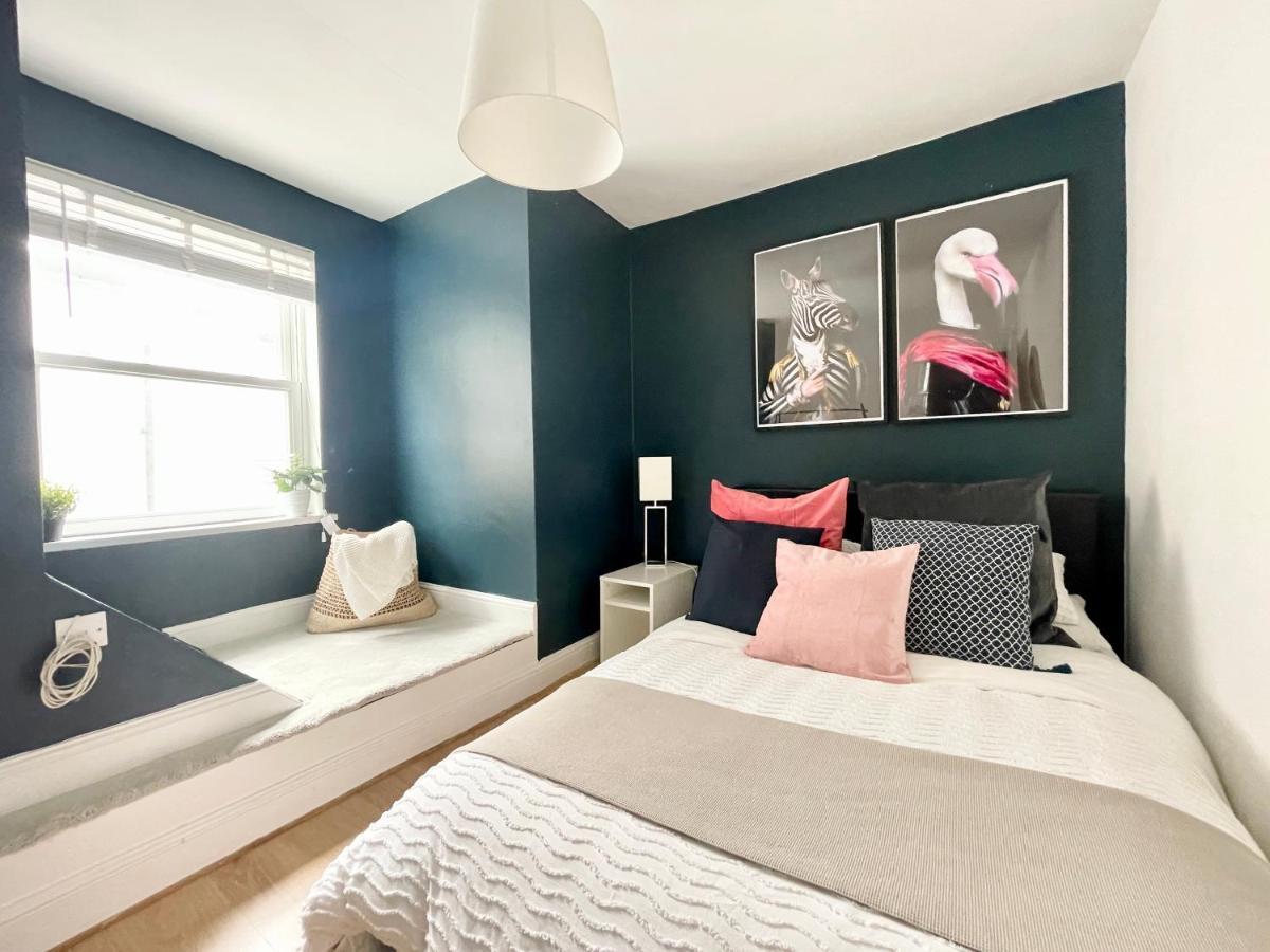 *New* Beautiful 2 Bedroom House In Central Location London Eksteriør billede